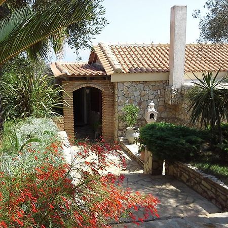 Mila La Villa Kastron  Ngoại thất bức ảnh