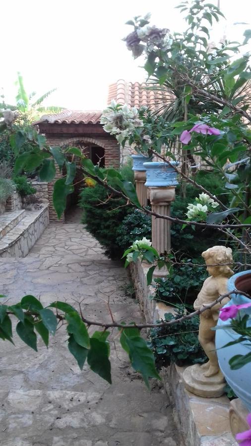 Mila La Villa Kastron  Ngoại thất bức ảnh