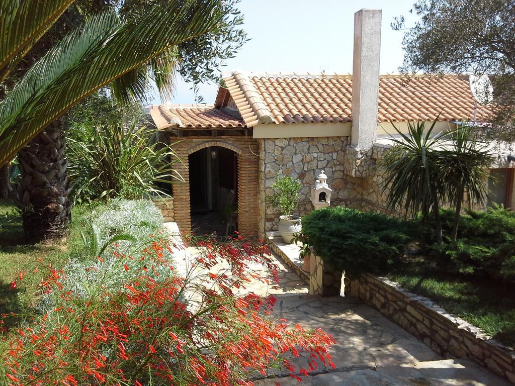Mila La Villa Kastron  Ngoại thất bức ảnh