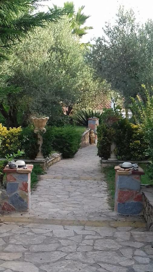 Mila La Villa Kastron  Ngoại thất bức ảnh